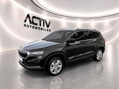 Skoda KAROQ 1.5 TSI 150 SELECTION DSG7 (2025) - Foto 1