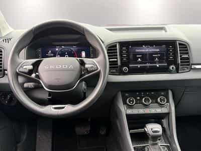 Skoda KAROQ 1.5 TSI 150 SELECTION DSG7 (2025) - Foto 10
