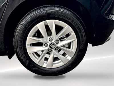 Skoda FABIA 1.0 TSI EVO2 95 SELECTION (2025) - Foto 9
