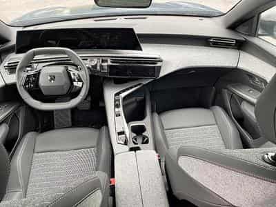 Peugeot 3008 1.2 HYBRID 145 ALLURE E-DCS6 (2025) - Foto 10
