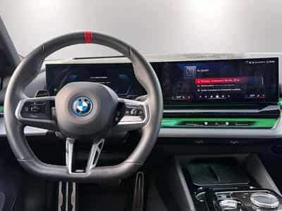 Bmw SERIE 5 (G60) I5 M60 601 XDRIVE (2024) - Foto 10