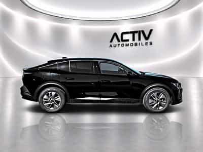 Peugeot 408 HYBRID 145 ALLURE E-DCS6 (2025) - Photo 8