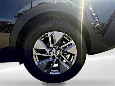 Peugeot 408 HYBRID 145 ALLURE E-DCS6 (2025) - Photo 9