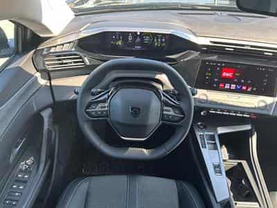 Peugeot 408 HYBRID 145 ALLURE E-DCS6 (2025) - Photo 10