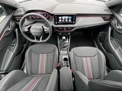 Skoda KAMIQ 1.0 TSI EVO 2 116 MONTE CARLO DSG7 (2026) - Foto 10