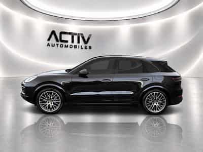 Porsche CAYENNE (9YA) 3.0 V6 462 E-HYBRID PLATINUM EDITION (2023) - Foto 4