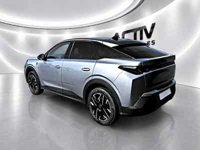 Peugeot 3008 1.2 HYBRID 145 GT E-DCS6 (2025) - Foto 5