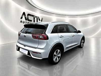 Kia NIRO 1.6 GDI 105 ISG + PLUG-IN 60.5 PREMIUM DCT6 (2018) - Foto 7