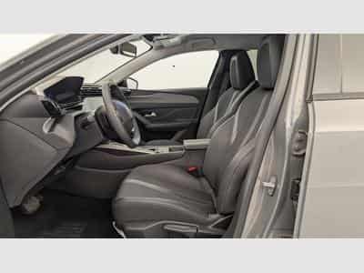 Peugeot 308 Hybrid 145 e-DCS6 Allure (2025) - Photo 15