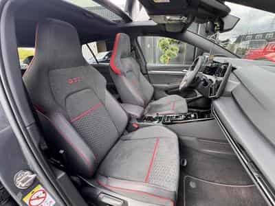 VW Golf VIII GTI Clubsport 2.0 300ch/Gar VW 01-2031/IQ Light/Toit Ou (2026) - Foto 11