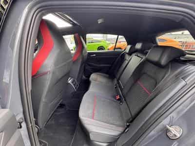 VW Golf VIII GTI Clubsport 2.0 300ch/Gar VW 01-2031/IQ Light/Toit Ou (2026) - Foto 10