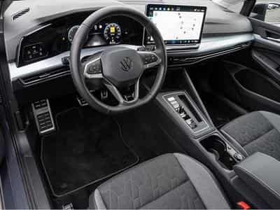 VW Golf (2025) - Photo 7