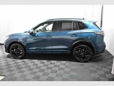 VW Tiguan Tiguan Diesel 2.0 TDI SCR 4MOTION DSG R-Line - S (2025) - Photo 2