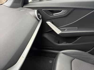 Audi Q2 1.5 35 TFSI S-LINE (2022) - Photo 9