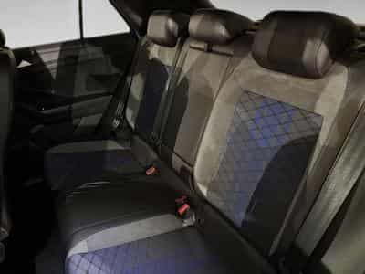 VW T-Roc 2.0 TSI 221kW R 4MOTION DSG7 (2022) - Photo 11