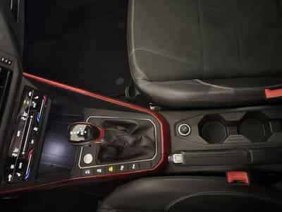 VW Polo 2.0 TSI 152kW GTI DSG7 (2024) - Foto 10