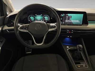 VW Golf VIII 2.0 TDI 85kW Life (2023) - Photo 6