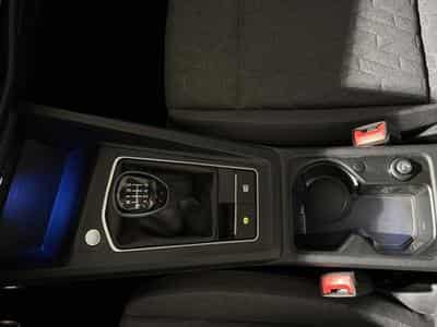 VW Golf VIII 2.0 TDI 85kW Life (2023) - Photo 10