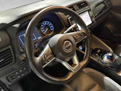 Nissan Leaf Tekna 39kWh (2022) - Foto 8
