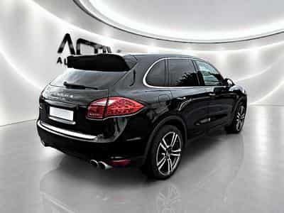 Porsche CAYENNE (958) TURBO (2012) - Photo 7