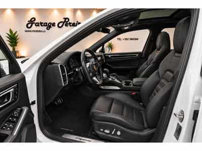 Porsche Cayenne 4.0 TURBO PSCB SPORT DESIGN CARBON APPROVED Hinterradlenkung (2019) - Foto 4