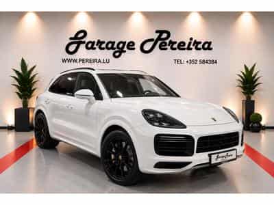 Porsche Cayenne 4.0 TURBO PSCB SPORT DESIGN CARBON APPROVED Hinterradlenkung (2019) - Foto 1