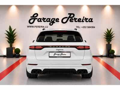 Porsche Cayenne 4.0 TURBO PSCB SPORT DESIGN CARBON APPROVED Hinterradlenkung (2019) - Foto 3