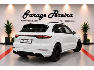 Porsche Cayenne 4.0 TURBO PSCB SPORT DESIGN CARBON APPROVED Hinterradlenkung (2019) - Foto 2