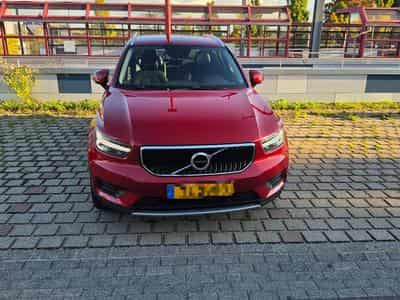 Volvo XC40 Momentum (2020) - Photo 1