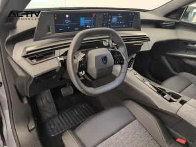 Peugeot 3008 Hybrid 145 e-DCS6 Allure (2025) - Foto 15