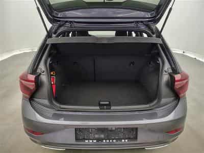 VW Polo 1.0 TSI 95Cv R-Line NAVI / CARPLAY / CAMERA / MATRIX LED (2023) - Photo 13