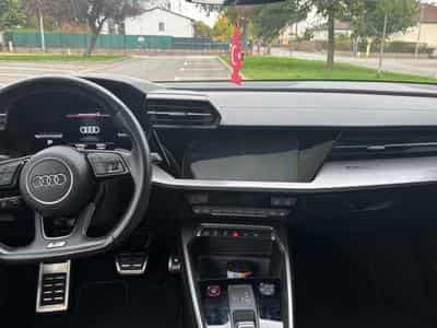 Audi S3 (2023) - Photo 1