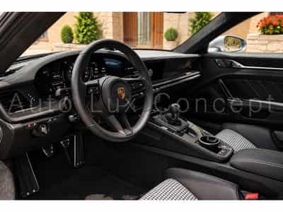 Porsche 911 911 S/T (2024) - Photo 10