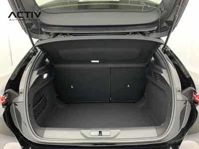 Peugeot 308 Hybrid 145 e-DCS6 Allure (2025) - Foto 11