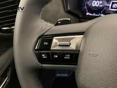 DS Automobiles DS4 Hybride 145 e-DCT6 Etoile - Alcantara (2025) - Photo 14