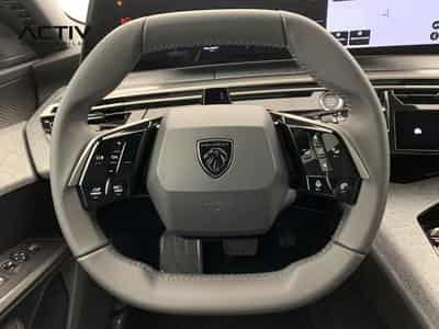 Peugeot 5008 Hybrid 145 e-DCS6 Allure (2026) - Photo 14