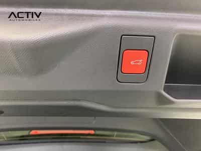 Peugeot 5008 Hybrid 145 e-DCS6 GT (2025) - Photo 14