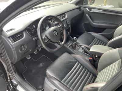 Skoda Octavia RS 2.0L 220ch (2016) - Foto 6