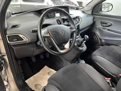 Lancia Ypsilon 1.2 1HAND, BLUETOOTH (2015) - Foto 10