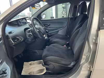 Lancia Ypsilon 1.2 1HAND, BLUETOOTH (2015) - Foto 9