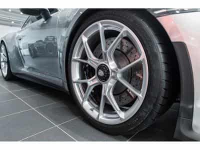 Porsche 911 GT3 Touring (2024) - Foto 8