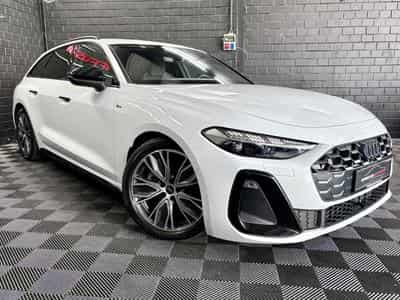 Audi A5 2.0 40 TDI 204 CV AVANT S TRONIC S LINE PLUS *360°* (2025) - Photo 3