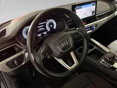 Audi A4 Avant 2.0 TDI S tronic S line (2023) - Photo 8
