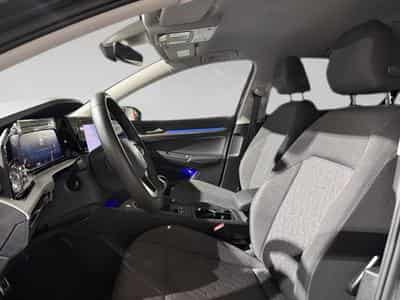 VW Golf VIII 1.0 TSI 81kW Life Move (2024) - Photo 4