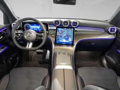 Mercedes GLC 300 2.0 d 4MATIC AMG Line (2025) - Photo 5
