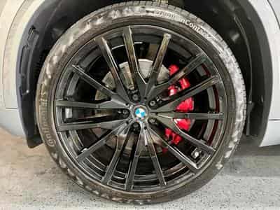 BMW X5 (2025) - Photo 3