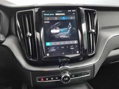 Volvo XC60 -50% T6 Hybride Rechargeable 253 + 145ch 8 AWD Core Bright (2024) - Foto 13