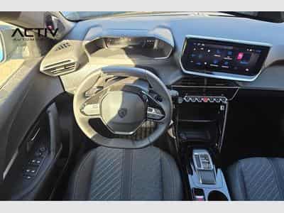 Peugeot 2008 Hybrid 145 e-DCS6 Allure (2026) - Photo 13