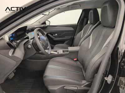 Peugeot 308 Hybrid 145 e-DCS6 Allure (2025) - Foto 15