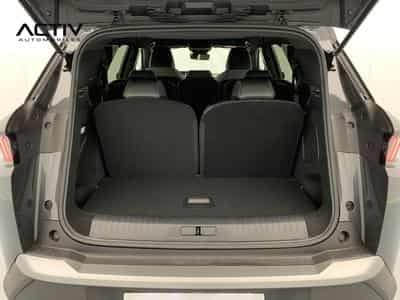 Peugeot 5008 Hybrid 145 e-DCS6 Allure (2026) - Foto 11